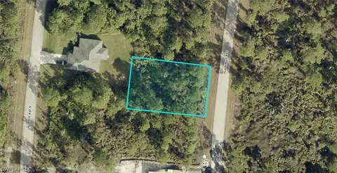 630 Flamingo Ave S, Lehigh Acres, FL 33974