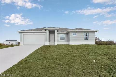 135 Bethlehem Pl, Labelle, FL 33935 photo 2