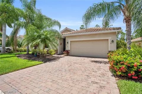 2516 Laurentina Ln, Cape Coral, FL 33909