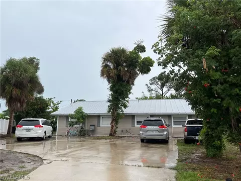 35483550 Brink Cir, Bonita Springs, FL 34134