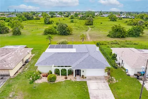 3749 SE 6th Ave, Cape Coral, FL 33904