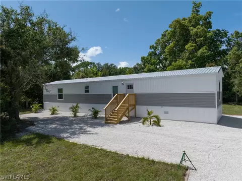 2309 Cantor Ln, North Fort Myers, FL 33917