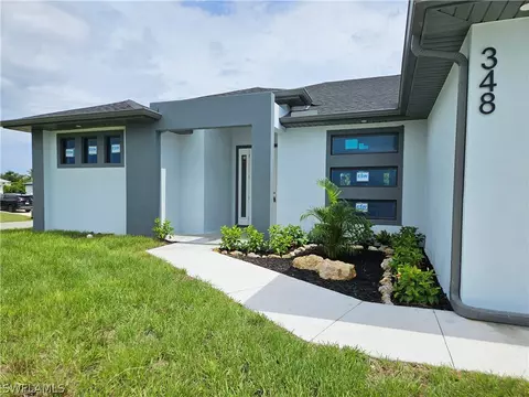 348 NE 27th Ter, Cape Coral, FL 33909