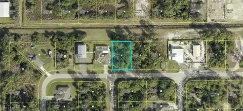 863 Gulf Ln, Lehigh Acres, FL 33974