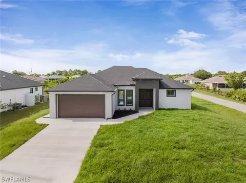 2600 25th St SW, Lehigh Acres, FL 33976