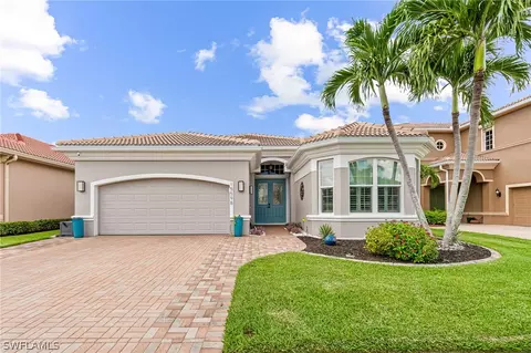 15598 Alton Dr, Fort Myers, FL 33908