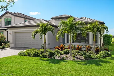 20434 Pebble Glen Dr, Estero, FL 33928 photo 2