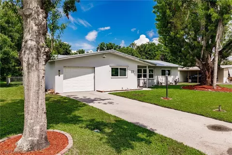 1187 Betmar Blvd W, North Fort Myers, FL 33903