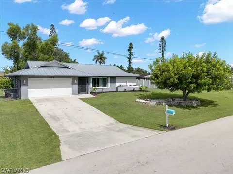 327 SE 17th Ave, Cape Coral, FL 33990