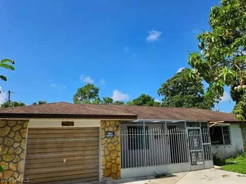 702 Jackson Ln, Lehigh Acres, FL 33936