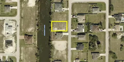 1624 NW 9th Ave, Cape Coral, FL 33993