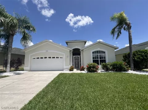 1775 Emerald Cove Cir, Cape Coral, FL 33991