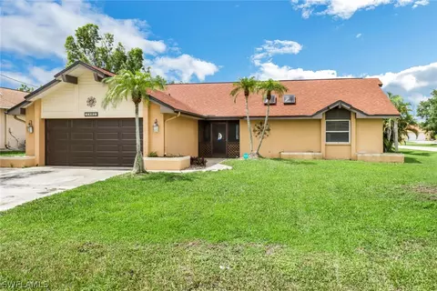 1802 SE 2nd St, Cape Coral, FL 33990