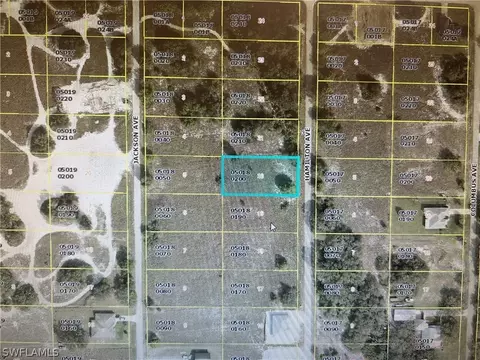 1715 Hamilton Ave, Lehigh Acres, FL 33972