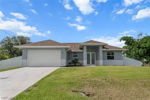 3903 21st St SW, Lehigh Acres, FL 33976
