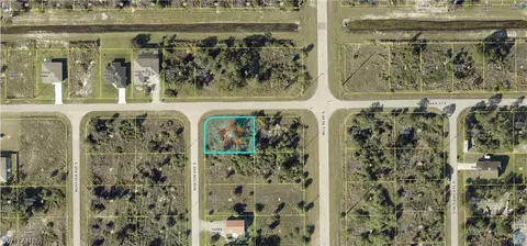 901 Norton Ave S, Lehigh Acres, FL 33974