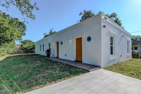 3835 Lora St, Fort Myers, FL 33916