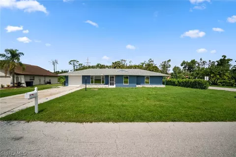 17612 Taylor Dr, Fort Myers, FL 33908