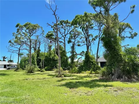 3810 Tangerine Dr, Other, FL 33956