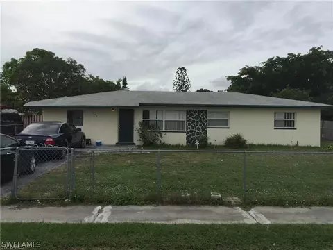 1330 Nuna Ave, Fort Myers, FL 33905
