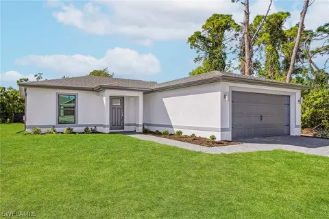 87 Blackstone Dr, Fort Myers, FL 33913