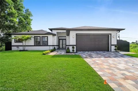 17377 Barbara Dr, Fort Myers, FL 33967