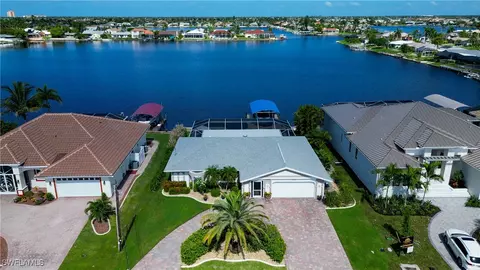4944 Pelican Blvd, Cape Coral, FL 33914