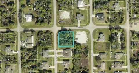 6040 Laurelwood Dr, Fort Myers, FL 33905