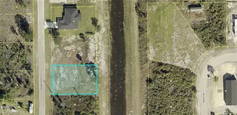 721 Joponica Ave S, Lehigh Acres, FL 33974