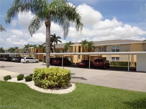 4018 SE 12th Ave #105, Cape Coral, FL 33904