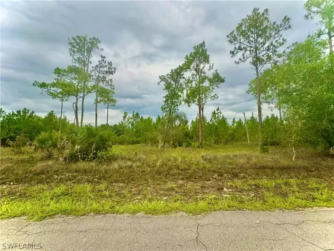 1003 Hamilton Ave, Lehigh Acres, FL 33972