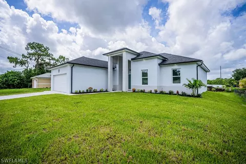 3407 3rd St W, Lehigh Acres, FL 33971