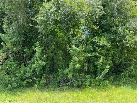 505 Prospect Ave, Lehigh Acres, FL 33972