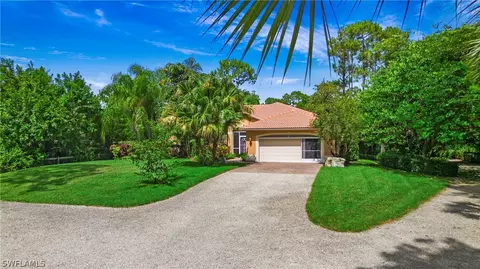 1950 19th St SW, Naples, FL 34117