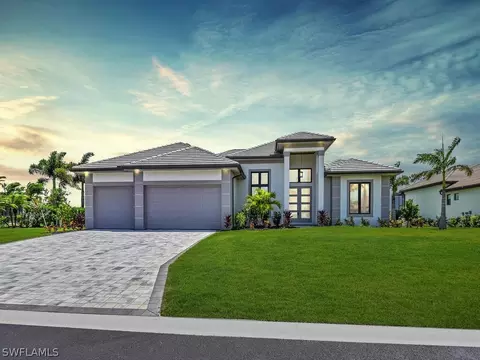 11683 Royal Tee Cir, Cape Coral, FL 33991