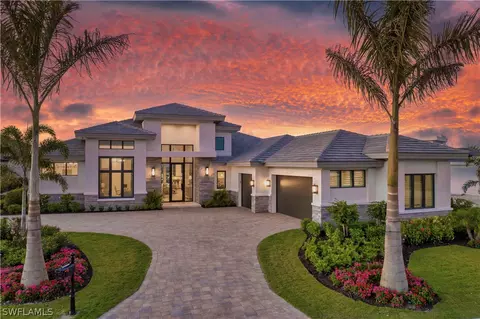 10471 Via Parma Way, Miromar Lakes, FL 33913