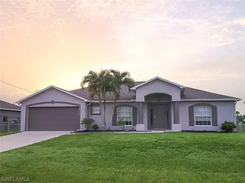 1305 SW 22nd Pl, Cape Coral, FL 33991