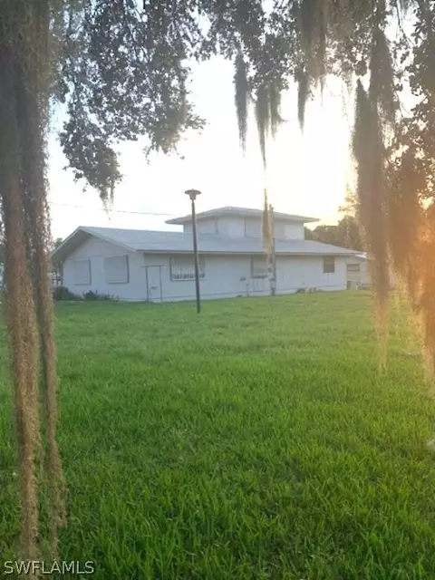1083 Echo Ave, Moore Haven, FL 33471 photo 16
