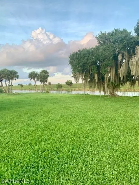 1083 Echo Ave, Moore Haven, FL 33471 photo 5
