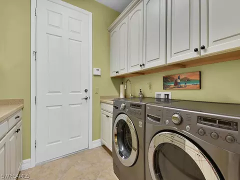 8534 Julia Ln, Naples, FL 34114 photo 30