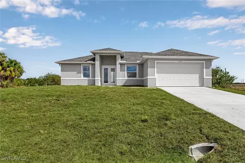 214 Clover Ave, Labelle, FL 33935 photo 1