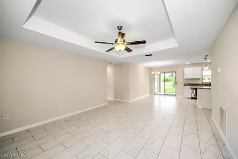 8032 Grove Ct, Labelle, FL 33935 photo 9