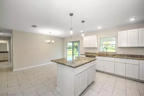 8032 Grove Ct, Labelle, FL 33935 photo 6