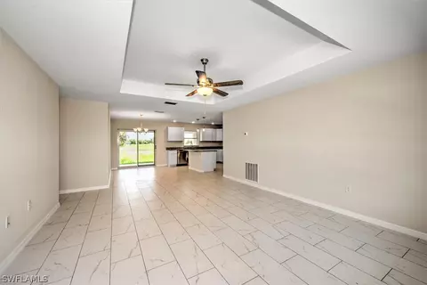 8032 Grove Ct, Labelle, FL 33935 photo 2