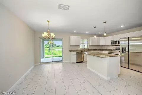 8032 Grove Ct, Labelle, FL 33935 photo 3