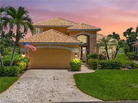 14876 Crescent Cove Dr, Fort Myers, FL 33908