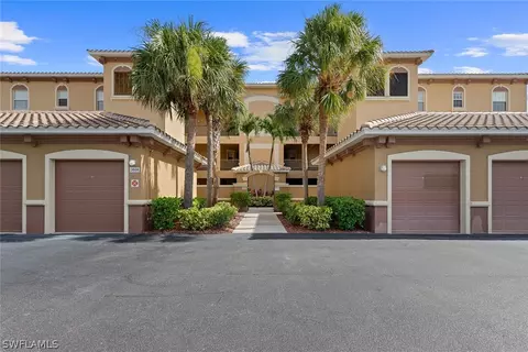 3808 Agualinda Blvd #202, Cape Coral, FL 33914