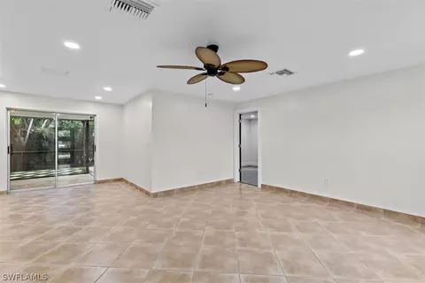 4639 Parrot Ave, Naples, FL 34104 photo 5