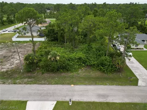 920 Magnolia Ave, Lehigh Acres, FL 33972