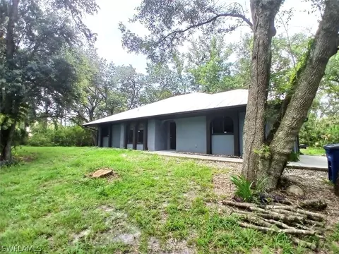 1902 Roosevelt Ave, Lehigh Acres, FL 33972